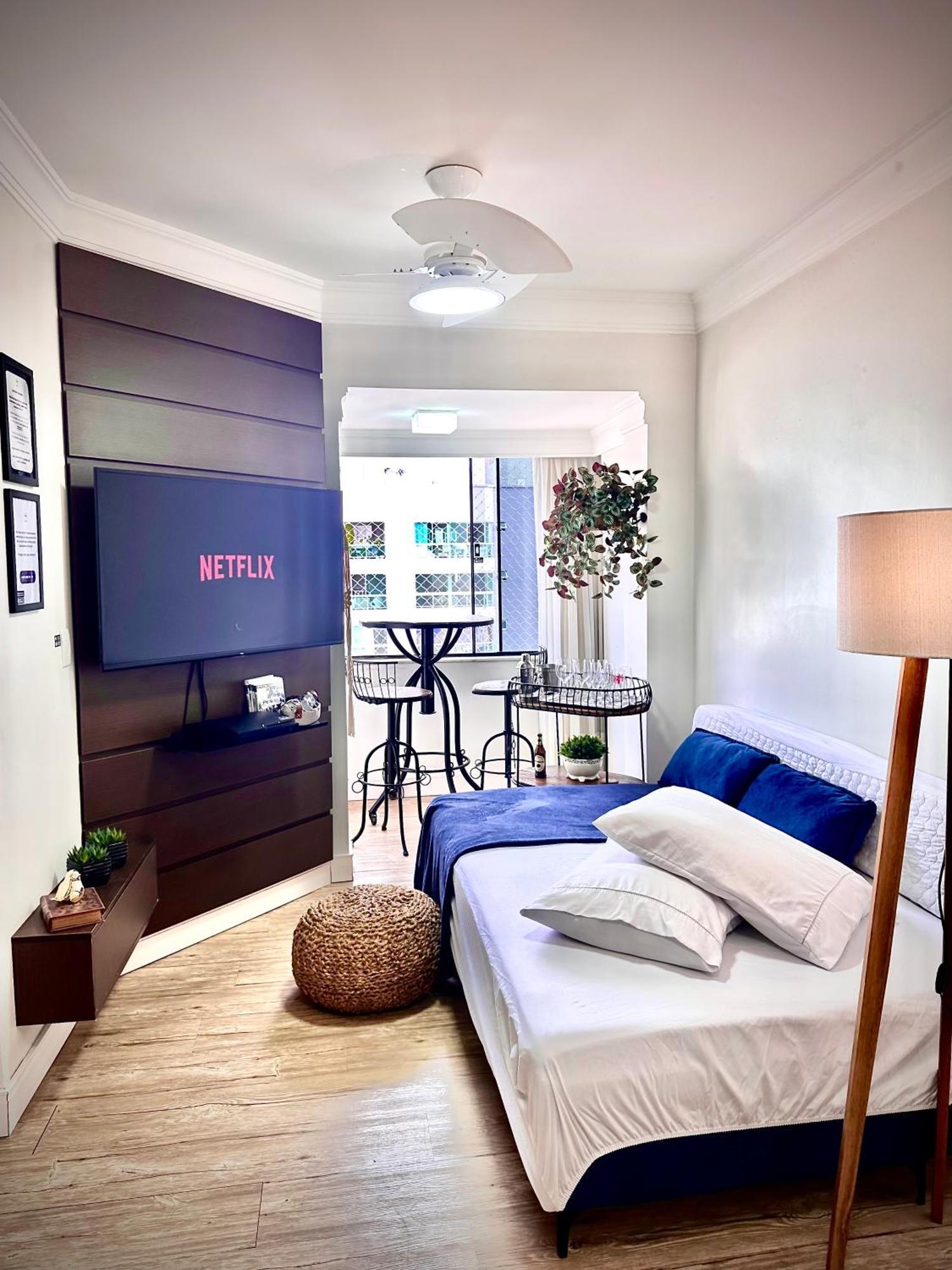 Ape Da Cris - Centro Bc , 5Min Da Praia - Ideal Para Casais , Com Garagem Balneario Camboriu Exterior photo